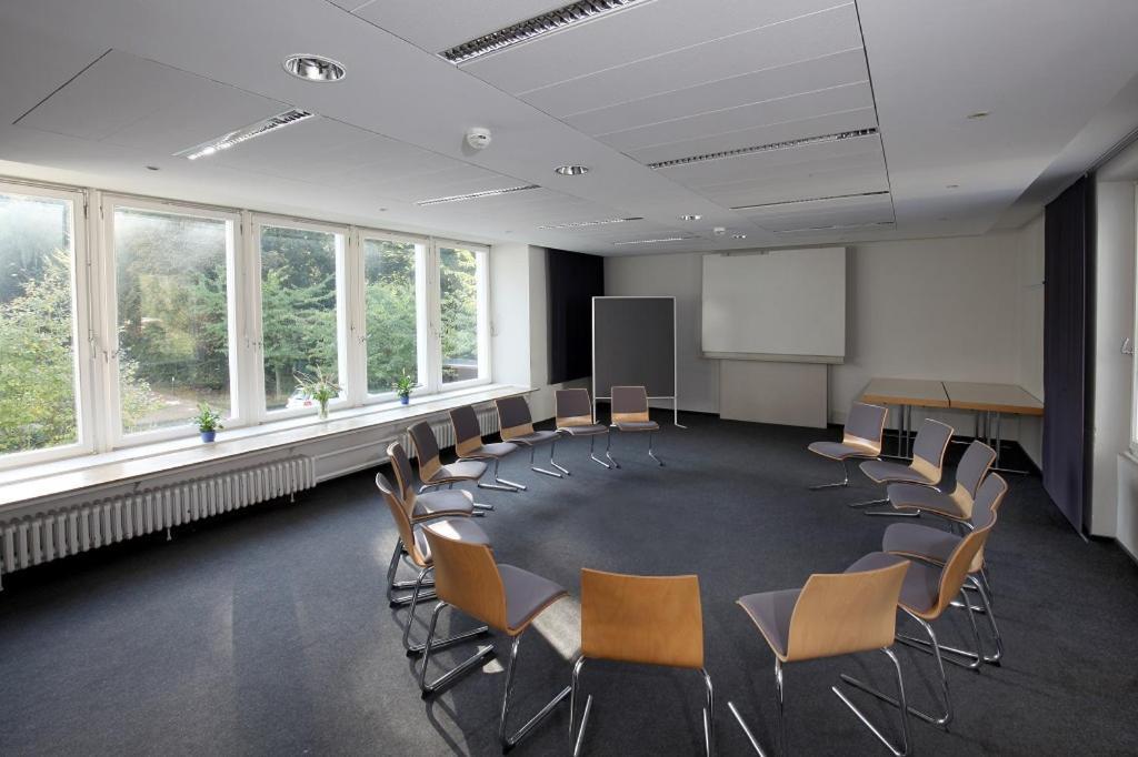 Haus Venusberg Jugendbildungsstaette Bonn Hotel Kültér fotó